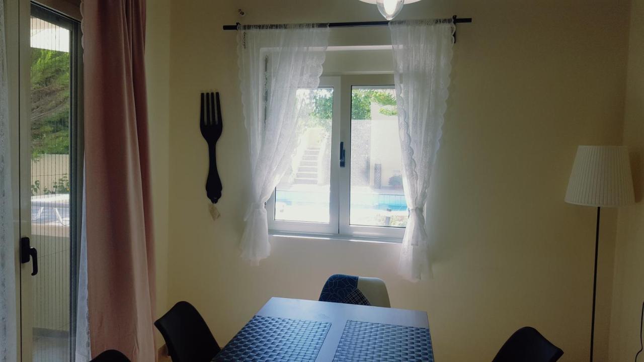 Home Skouloudi Dhramia Exterior photo